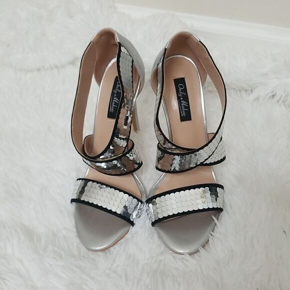 New ONLY MAKER Silver Sequins Heels size 7 - Picture 2 of 10
